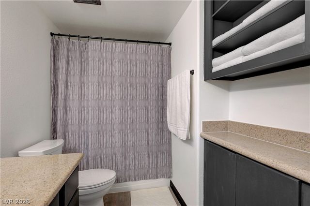 8000 Badura Avenue 2176, Las Vegas, NV 89113