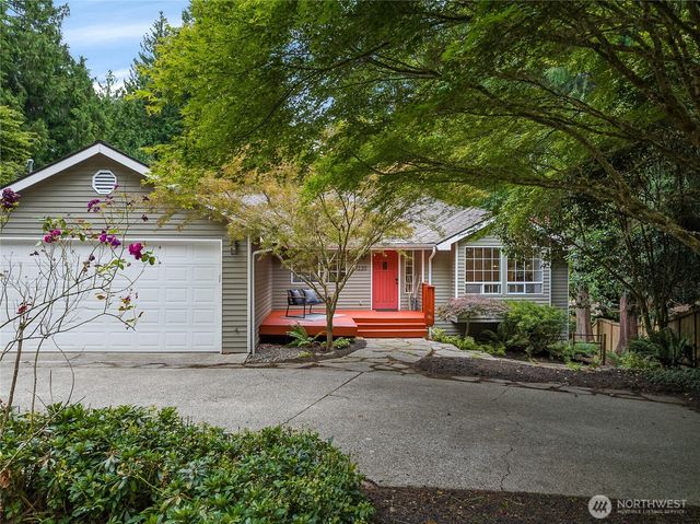 11220 NE Parkhill Place, Bainbridge Island, WA 98110