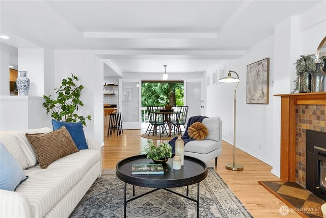 11220 NE Parkhill Place, Bainbridge Island, WA 98110