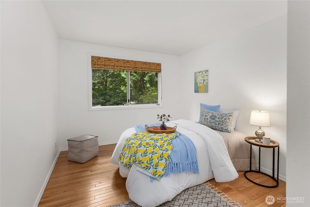 11220 NE Parkhill Place, Bainbridge Island, WA 98110