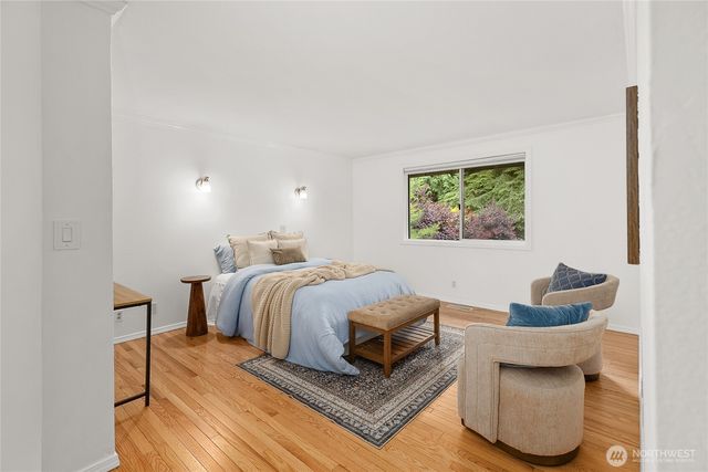 11220 NE Parkhill Place, Bainbridge Island, WA 98110