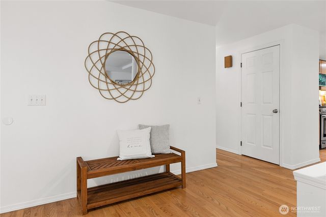 11220 NE Parkhill Place, Bainbridge Island, WA 98110