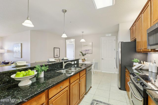 9831 DEL WEBB Parkway 3308, Jacksonville, FL 32256