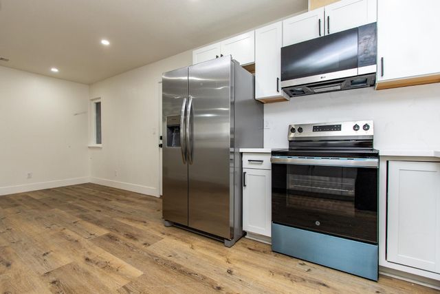 19733 Astoria Dr, Hilmar, CA 95324