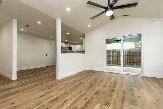 19733 Astoria Dr, Hilmar, CA 95324