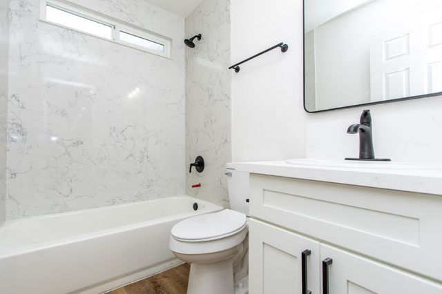 19733 Astoria Dr, Hilmar, CA 95324