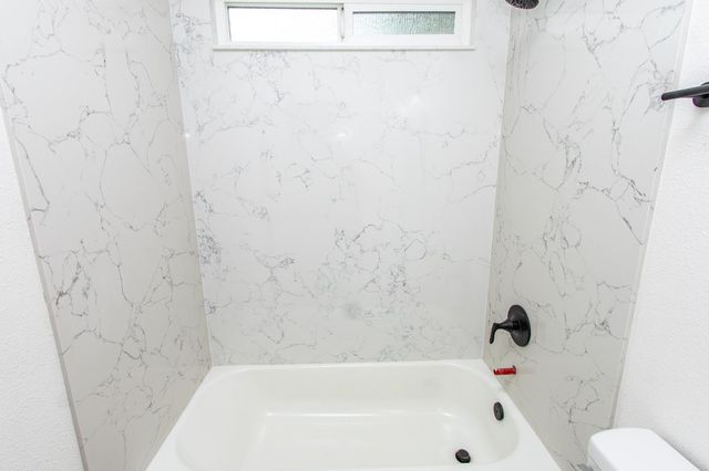 19733 Astoria Dr, Hilmar, CA 95324