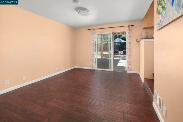 1941 Springridge Ct, Concord, CA 94521