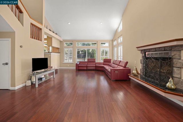 1941 Springridge Ct, Concord, CA 94521