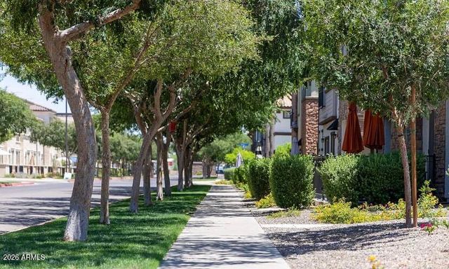 2673 S BALSAM Drive, Gilbert, AZ 85295