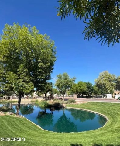 2673 S BALSAM Drive, Gilbert, AZ 85295