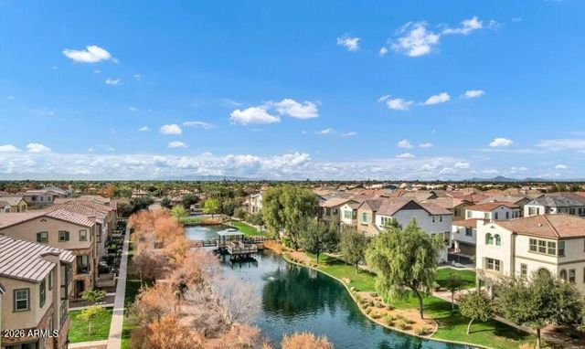 2673 S BALSAM Drive, Gilbert, AZ 85295