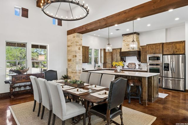 555 PRADO XING, Boerne, TX 78006