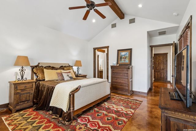 555 PRADO XING, Boerne, TX 78006