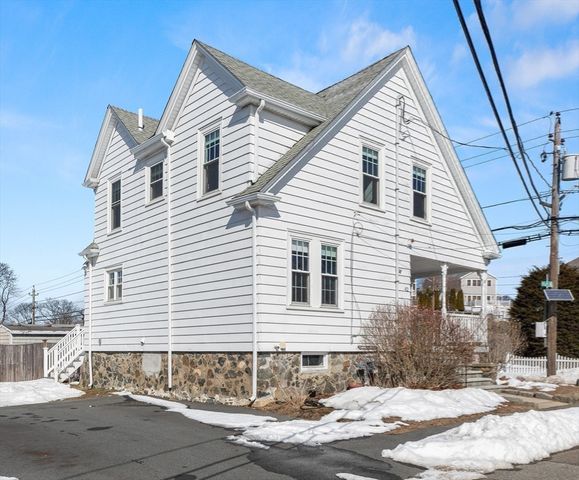 42 Phillips Rd, Nahant, MA 01908