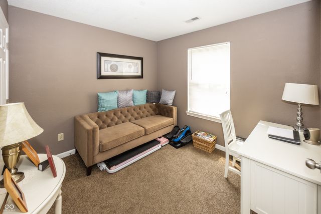 1412 Daleville Avenue, Anderson, IN 46012