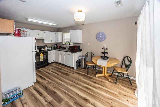 1412 Daleville Avenue, Anderson, IN 46012