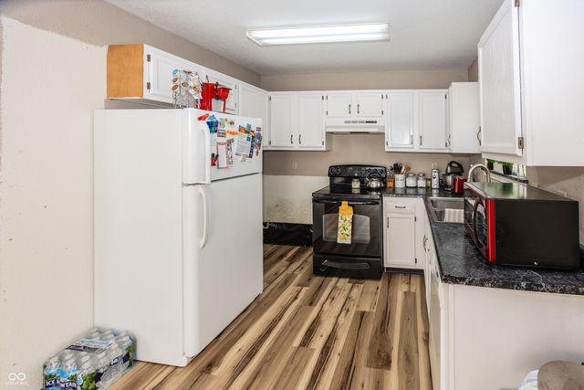 1412 Daleville Avenue, Anderson, IN 46012