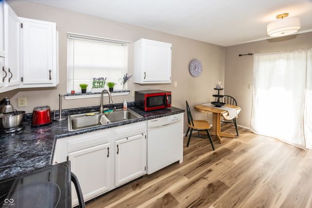 1412 Daleville Avenue, Anderson, IN 46012
