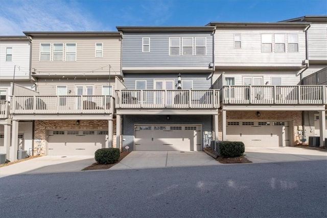 1870 Skyfall Circle, Brookhaven, GA 30319