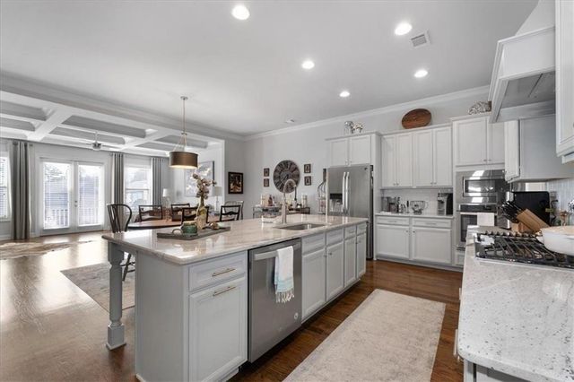 1870 Skyfall Circle, Brookhaven, GA 30319