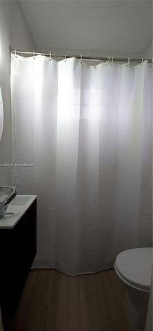 75 SW 32nd Ct Rd, Miami, FL 33135