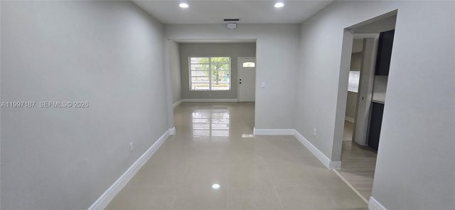 75 SW 32nd Ct Rd, Miami, FL 33135