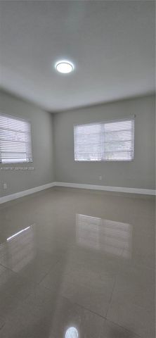 75 SW 32nd Ct Rd, Miami, FL 33135