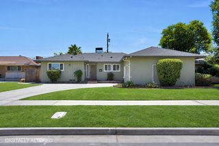 2938 E Willis Ave, Fresno, CA 93726