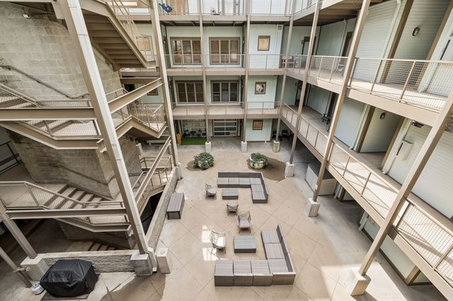 807 18th Ave S Apt 314, Nashville, TN 37203