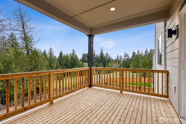 2055 NE Norseman Way, Poulsbo, WA 98370