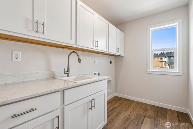 2055 NE Norseman Way, Poulsbo, WA 98370