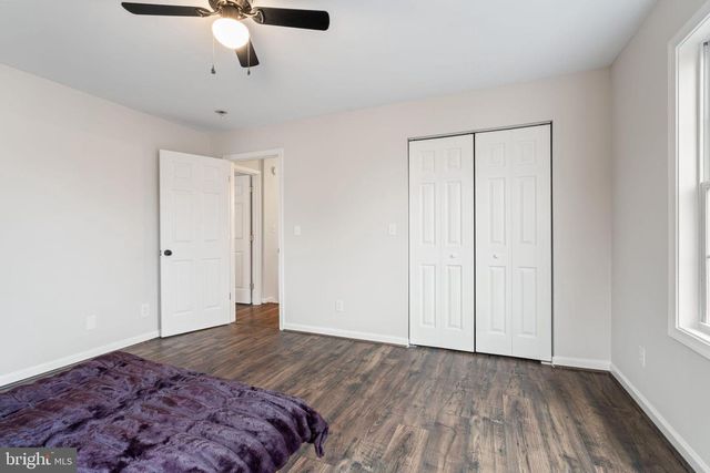 4009 ROBERTS RD, Fairfax, VA 22032