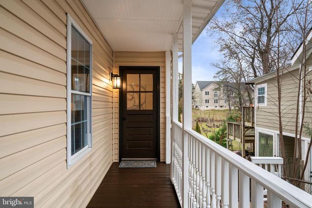 4009 ROBERTS RD, Fairfax, VA 22032