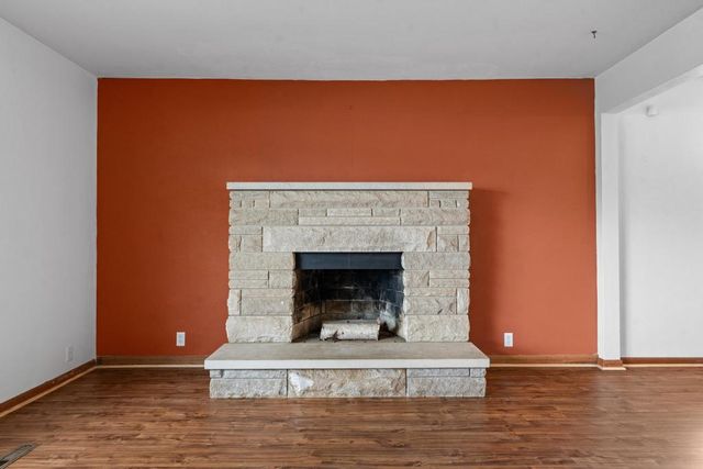 195 Countryside Drive, Enon Vlg, OH 45323