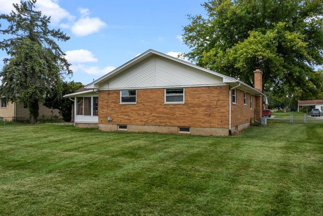 195 Countryside Drive, Enon Vlg, OH 45323
