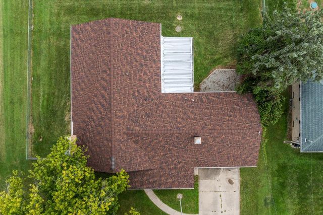 195 Countryside Drive, Enon Vlg, OH 45323