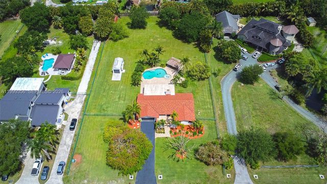 5520 SW 163rd Ave, Southwest Ranches, FL 33331