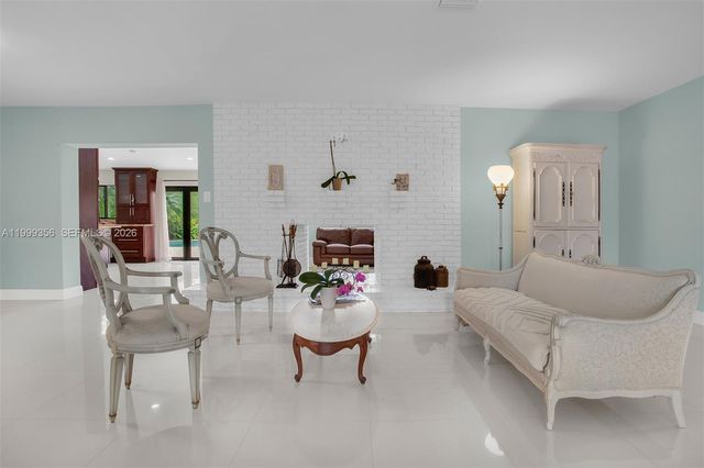 5520 SW 163rd Ave, Southwest Ranches, FL 33331