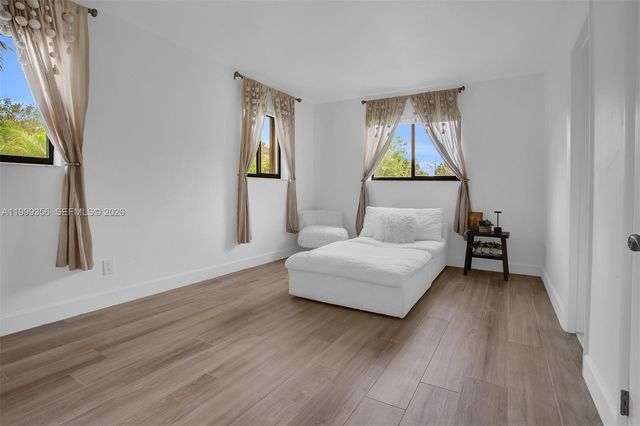 5520 SW 163rd Ave, Southwest Ranches, FL 33331