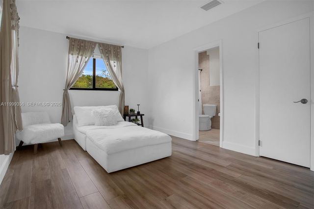 5520 SW 163rd Ave, Southwest Ranches, FL 33331