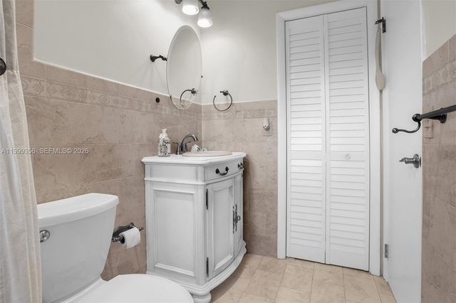 5520 SW 163rd Ave, Southwest Ranches, FL 33331