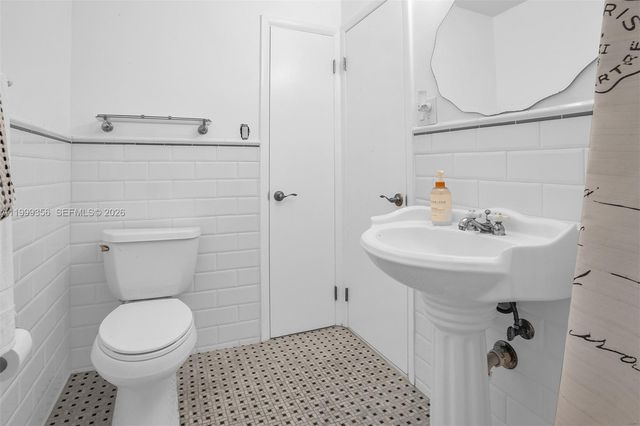 5520 SW 163rd Ave, Southwest Ranches, FL 33331