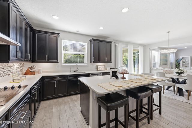 6946 AZALEA GROVE Drive, Jacksonville, FL 32258