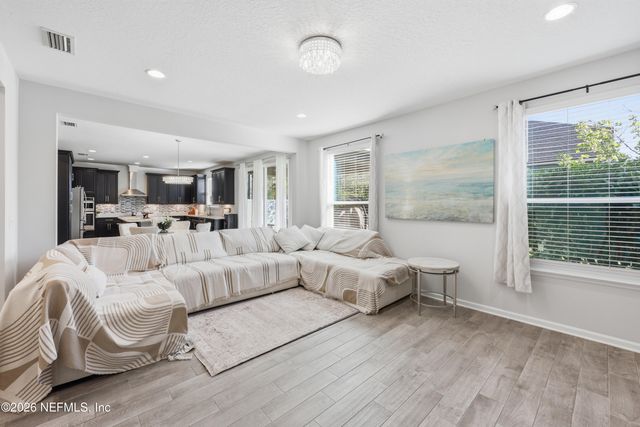 6946 AZALEA GROVE Drive, Jacksonville, FL 32258