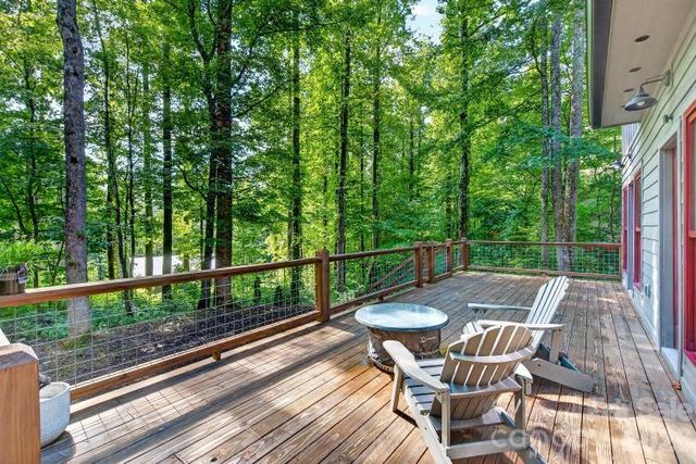 43 Clinchfield Gap Road, Marion, NC 28752