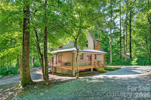 43 Clinchfield Gap Road, Marion, NC 28752