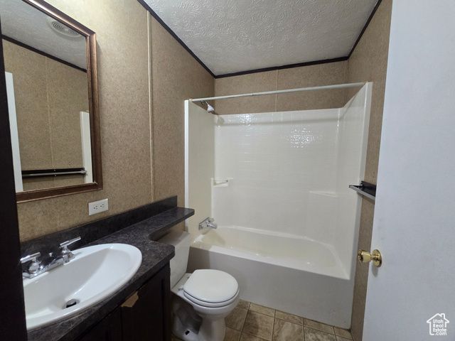 8 W SUNSET, Preston, ID 83263