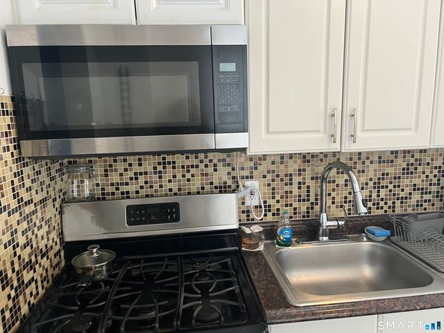 128 Canaan Ct Bld 82 Court 18, Stratford, CT 06614