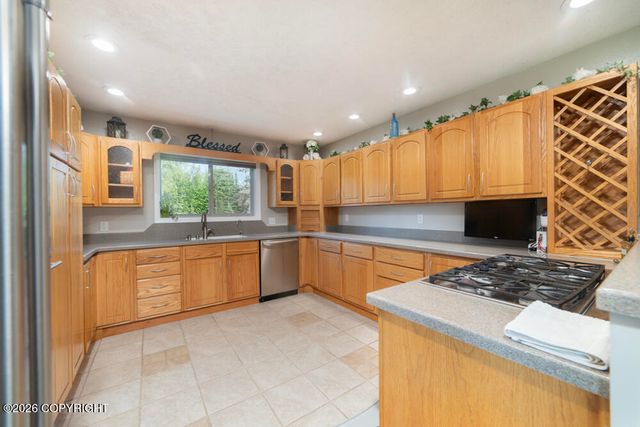 46710 Gary Avenue, Kenai, AK 99611